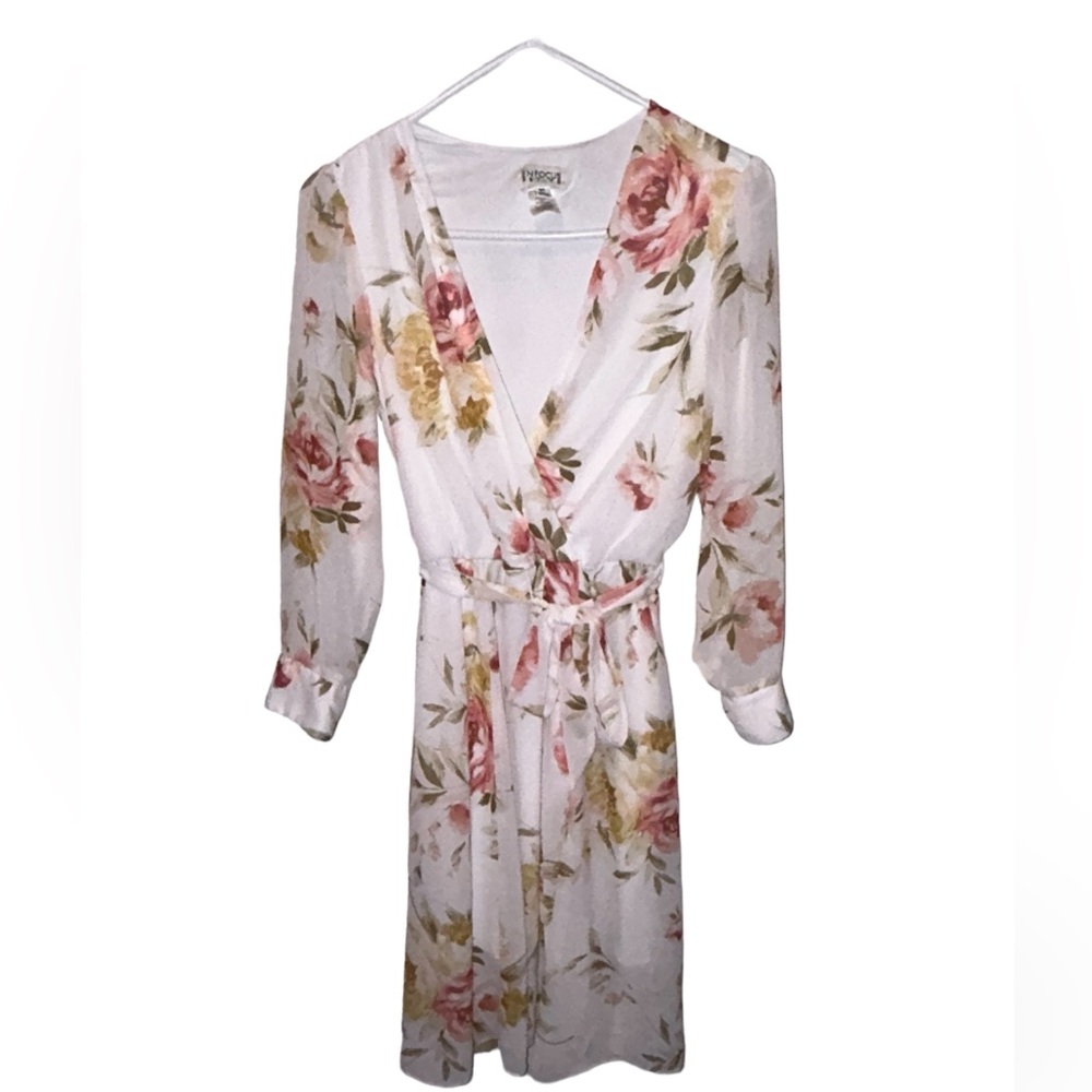 Deep Plunge Romantic Floral Mini Dress Size 8P